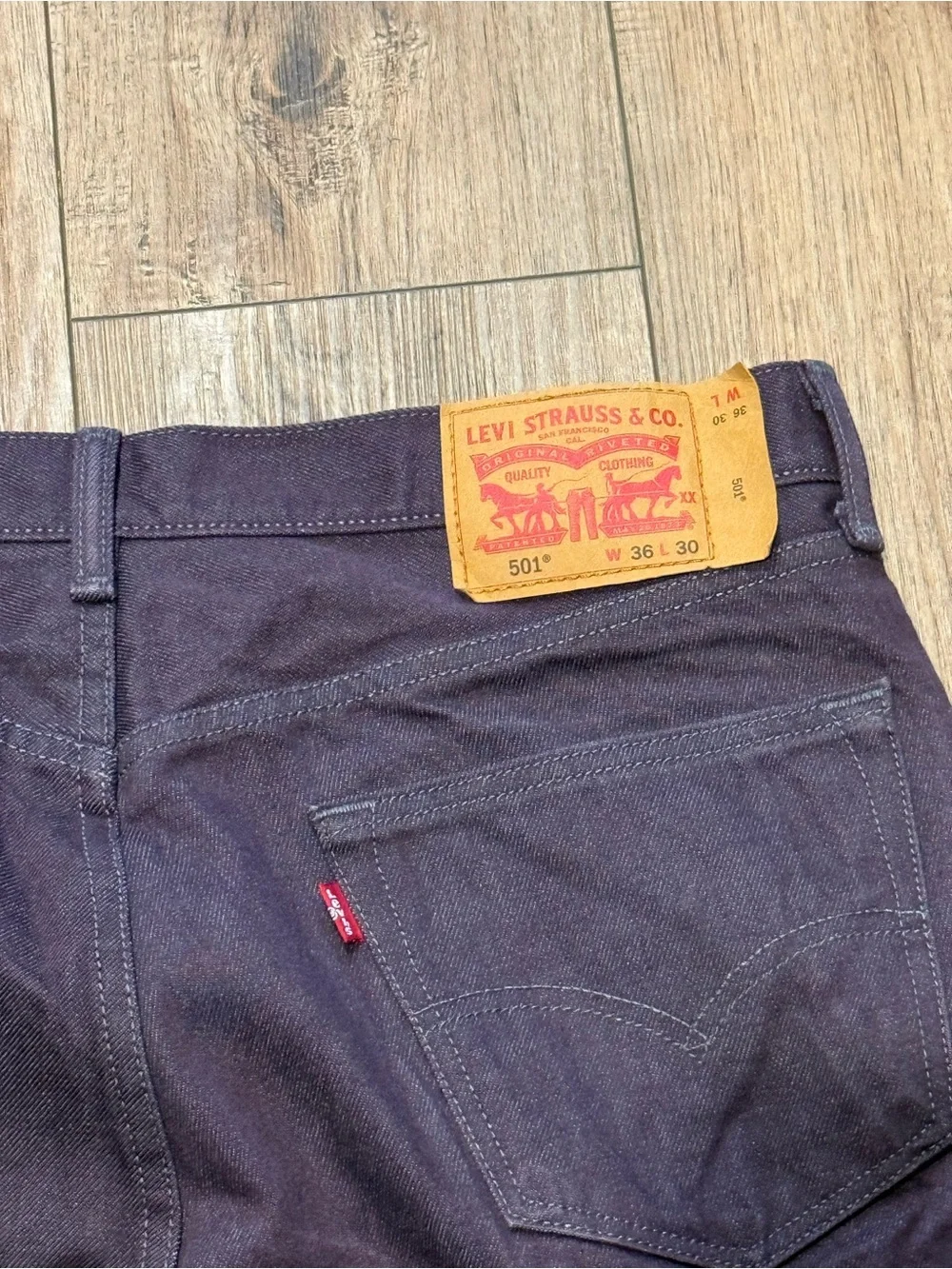 Men's Levi’s 501 Straight-Leg Denim Jeans in Purple/Grey